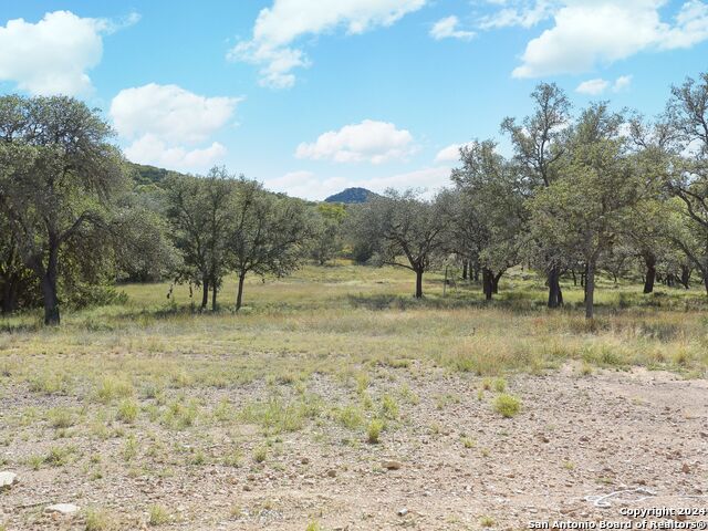 Image 11 of 30 For 207 Roadrunner Trail