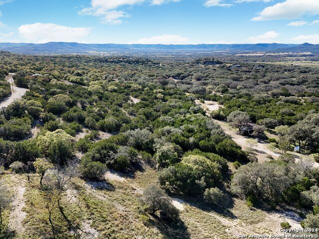 Image 9 of 30 For 207 Roadrunner Trail