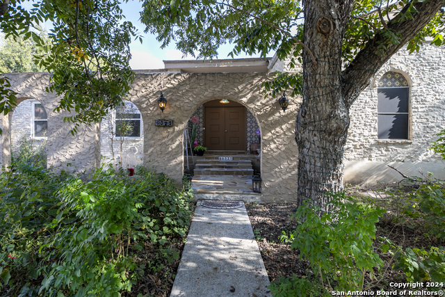 Details for 6025 Trone Trl, Leon Valley, TX 78238