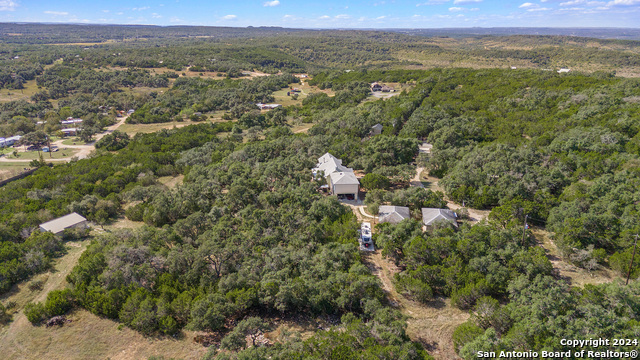 Listing photo id 45 for 370 Rim Rock Ranch