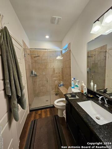 Image 5 of 11 For 1580 Blueridge Dr
