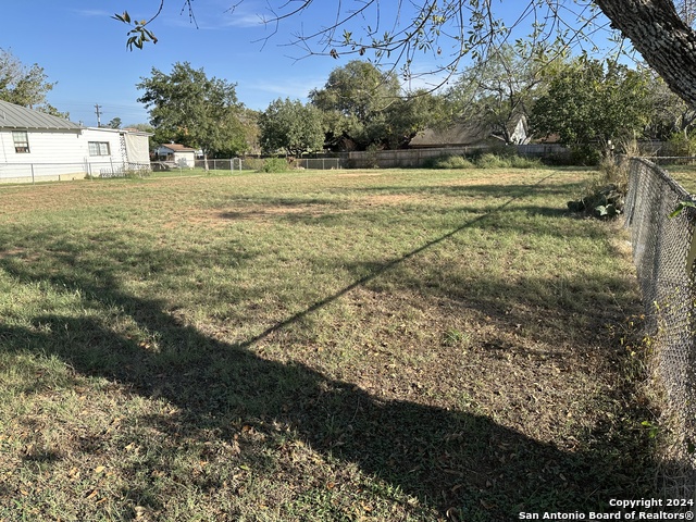 Details for Tbd 1700 H St, Floresville, TX 78114