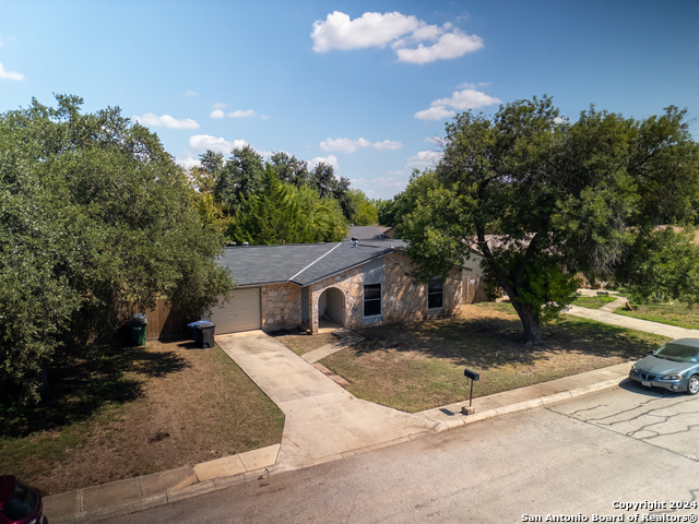 Details for 5918 Cliff Rock Dr, San Antonio, TX 78250