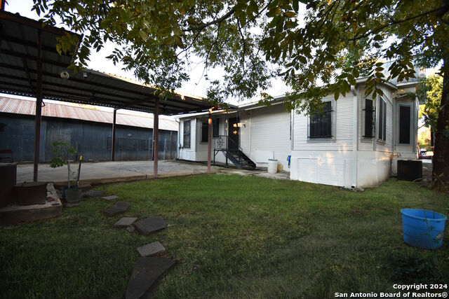 Image 10 of 35 For 1107 Hackberry St S