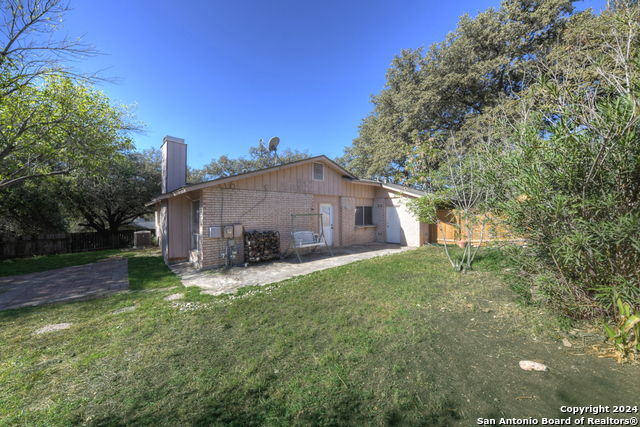 Listing photo id 29 for 8742 Timberstone St