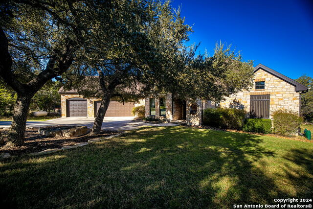 Details for 1561 Hilltop Rdg, New Braunfels, TX 78132