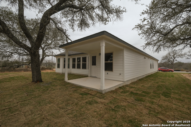 Listing photo id 14 for 22224 Jordans Place