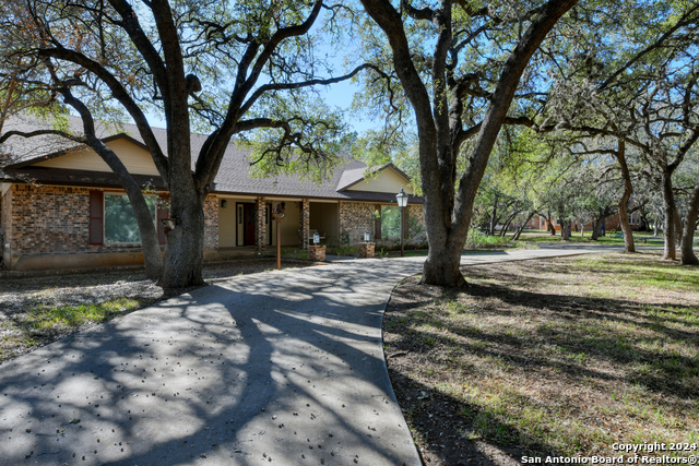 Details for 5 Trophy Ln  , New Braunfels, TX 78132