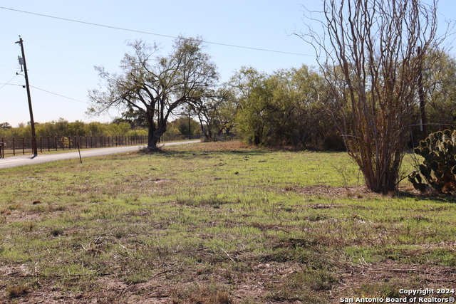 Details for 15691 Gable Rd E, St Hedwig, TX 78152