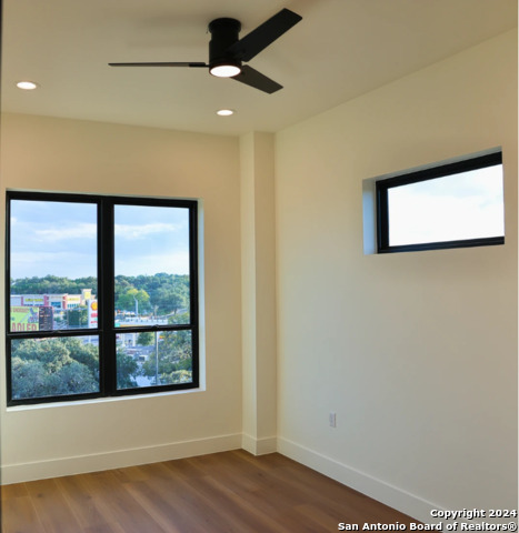 Image 10 of 30 For 10899 S Hausman Rd  201