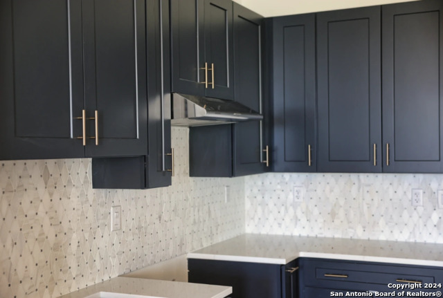 Image 7 of 29 For 10899 S Hausman Rd  210