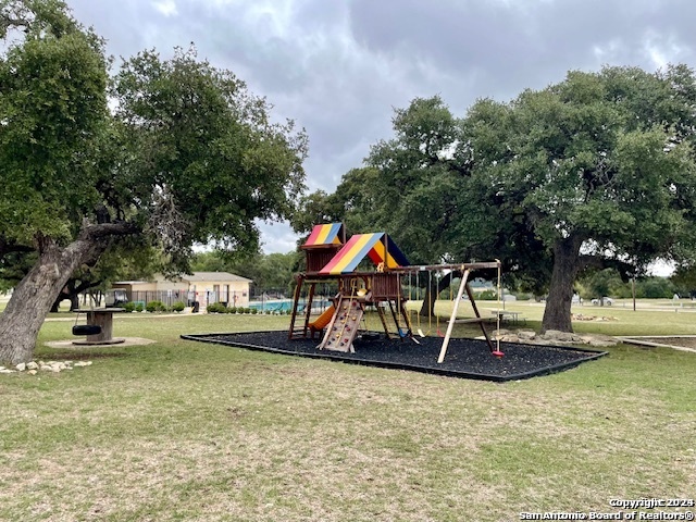Image 17 of 21 For 0 Pr 1518 Lot 155 156