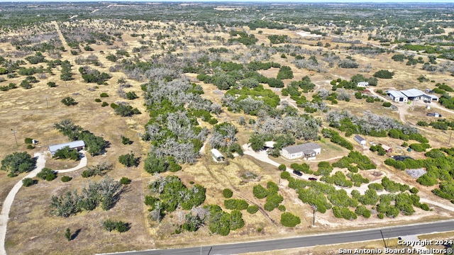 Listing photo id 27 for 147 Crooked Creek Path