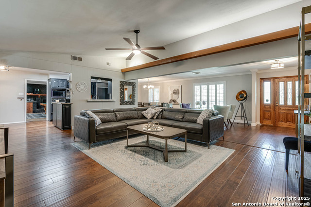 Image 3 of 50 For 250 Donella Dr