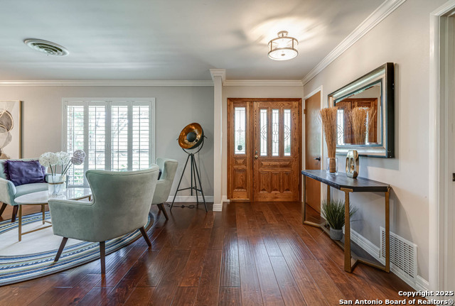 Image 4 of 50 For 250 Donella Dr