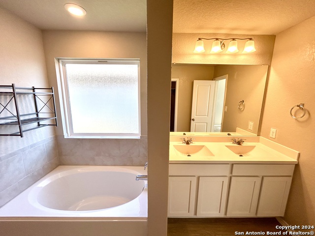 Image 21 of 29 For 9722 Marbach Hill