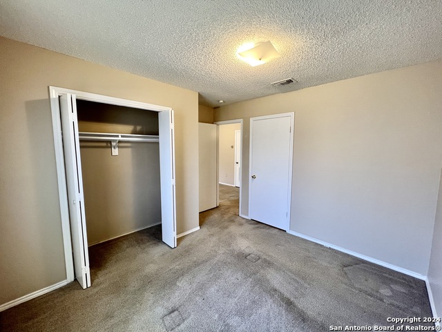 Image 13 of 21 For 4545 Hoeneke St  302