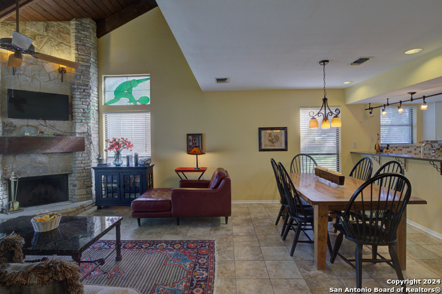 Image 12 of 50 For 214 T Bar M Dr  214