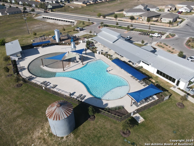 Image 21 of 24 For 14114 Silos Meadows