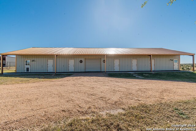 Image 15 of 67 For 8800 Ranch Road 965