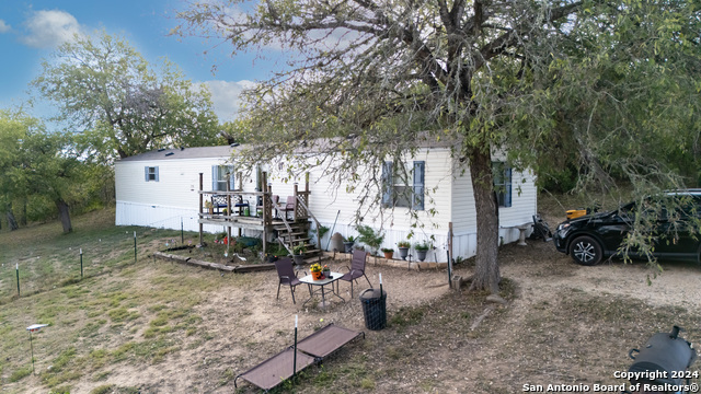 Details for 17217 Mergele Rd, St Hedwig, TX 78152