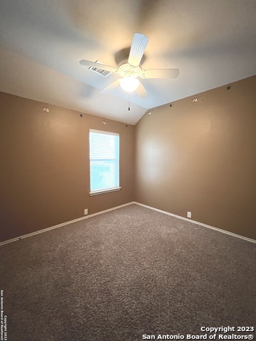 Listing photo id 17 for 4724 Green Bluff