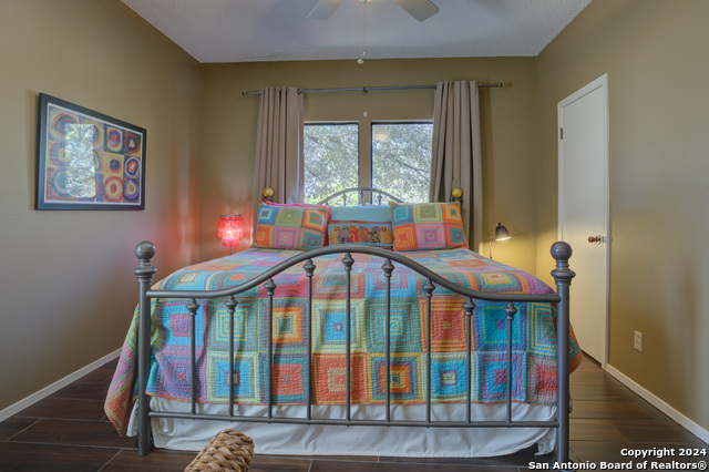 Image 21 of 42 For 211 T Bar M Dr  211