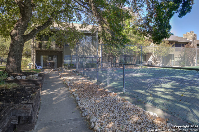 Image 37 of 42 For 211 T Bar M Dr  211