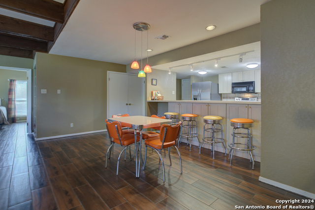 Image 8 of 42 For 211 T Bar M Dr  211