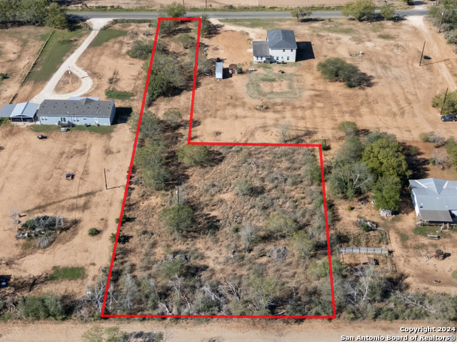 Details for 2240 County Road 5710, Devine, TX 78016