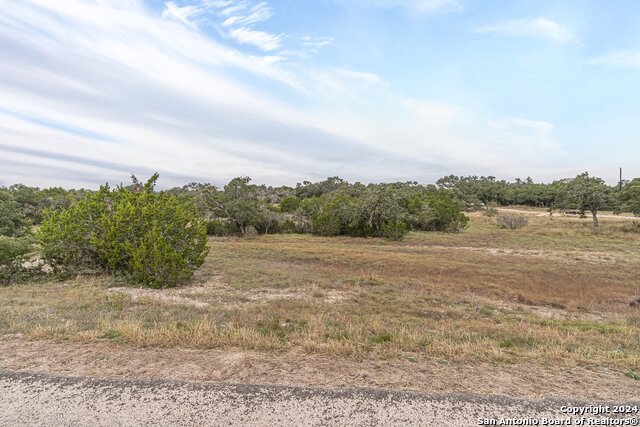 Image 15 of 27 For 141 Mexican Hat Dr