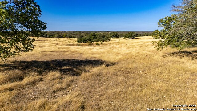 Image 4 of 34 For 2803 Zenner-ahrens Rd