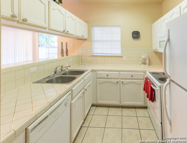 Image 10 of 37 For 129 Chapel Hill Circle  129