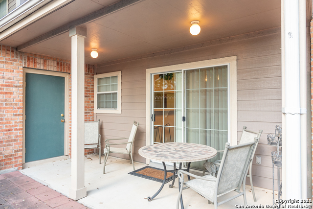 Image 12 of 37 For 129 Chapel Hill Circle  129