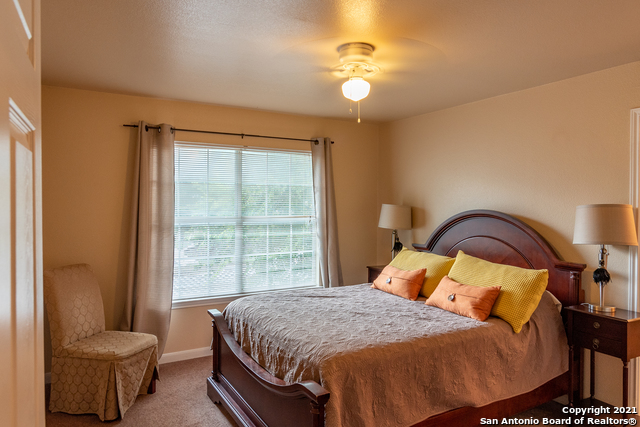Image 15 of 37 For 129 Chapel Hill Circle  129