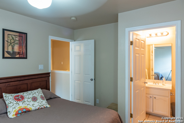 Image 22 of 37 For 129 Chapel Hill Circle  129