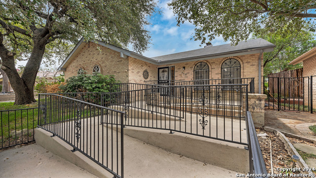 Details for 350 Fenwick  , Windcrest, TX 78239