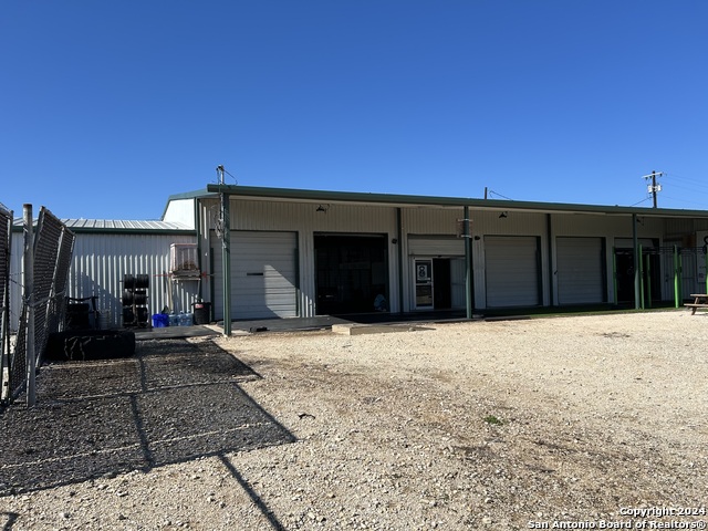 Listing photo id 1 for 2610 Junction Hwy