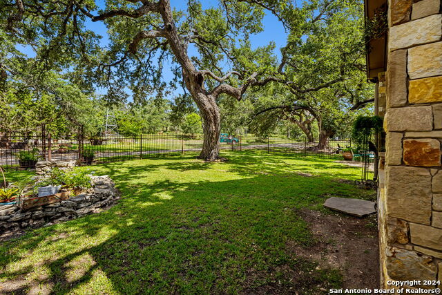 Image 74 of 100 For 219 Doehne Oaks