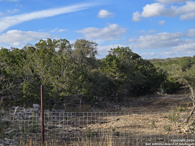 Listing photo id 3 for 235 Private Road 235 Lot 2