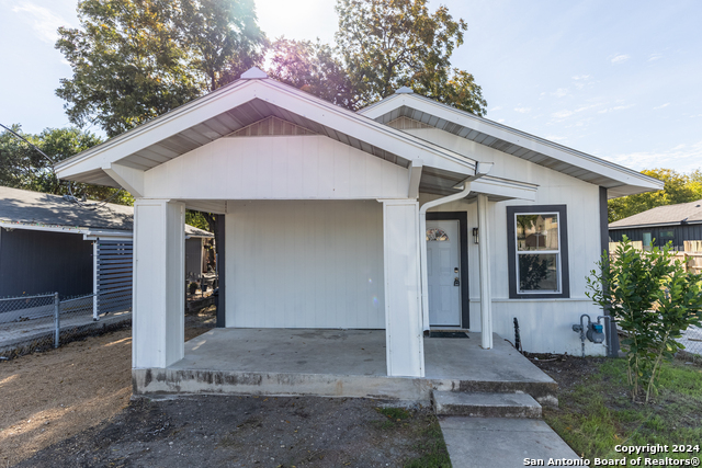 Details for 1426 Carson St E, San Antonio, TX 78208