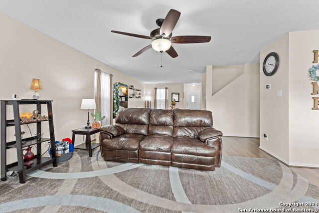 Image 9 of 26 For 3902 Torey Mesquite