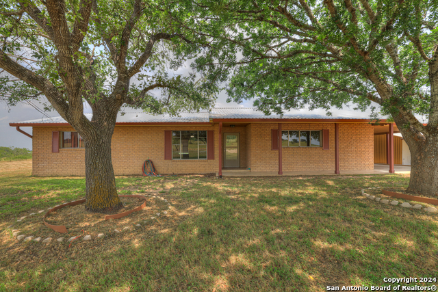 Details for 12125 Huber Rd, Seguin, TX 78155