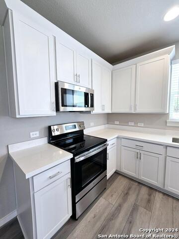Image 4 of 14 For 2990 Rosenholz St