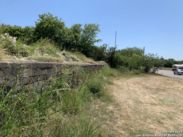 Listing photo id 3 for 1774 Hwy 132 N North