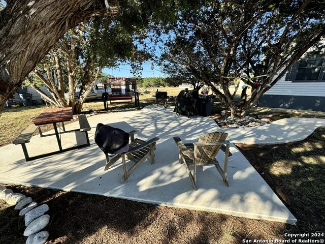 Image 5 of 26 For 464 Jim Davis Place