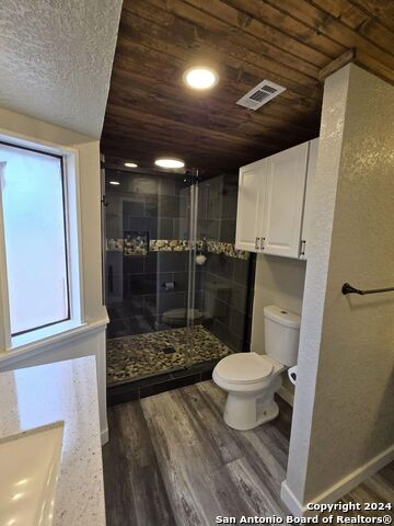 Image 8 of 26 For 464 Jim Davis Place