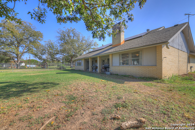 Image 32 of 40 For 10 Cherry Hill Dr