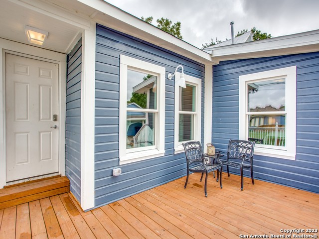 Image 24 of 42 For 804 Dawson St
