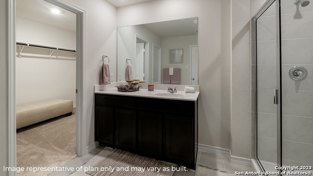 Image 18 of 31 For 21231 Watercourse Way